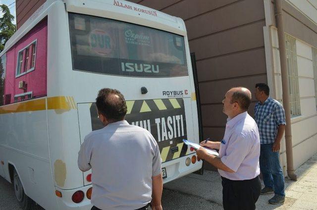 Kula’da Öğrenci Servislerine Denetleme