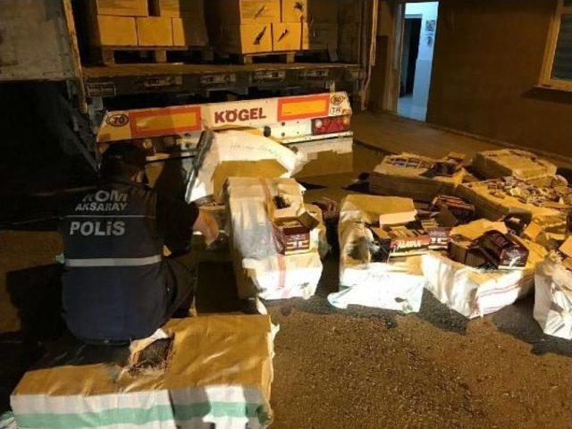 Aksaray'da Tır'da 7 Bin 900 Paket Kaçak Sigara Ele Geçirildi