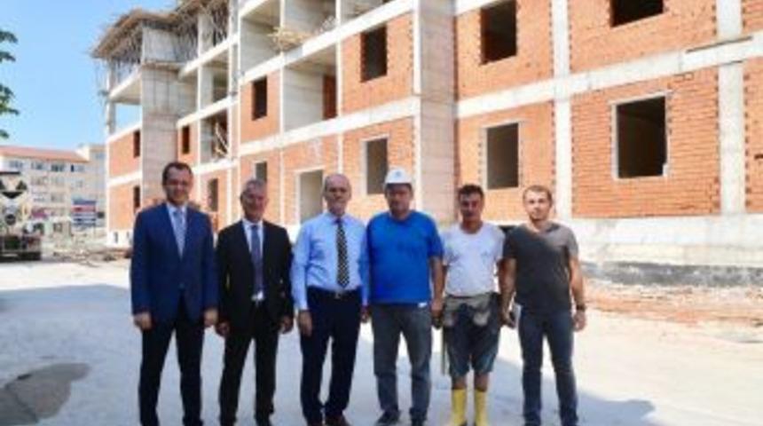 &Uuml;niversitelilerin Barınma Meselesi &Ccedil;&ouml;z&uuml;l&uuml;yor