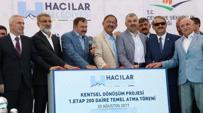 Çevre Ve Şehircilik Bakanı Mehmet Özhaseki, "yerin Altında Bir Hareketlilik Var Bununla Savaşılmaz"