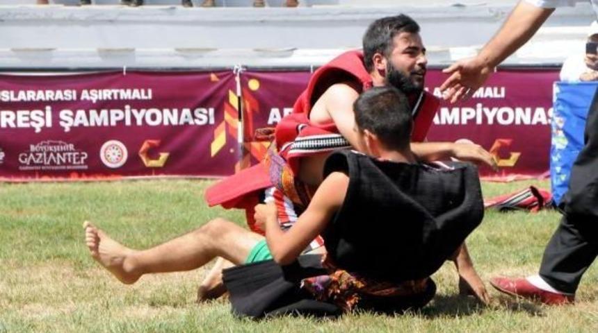 Uluslararası Aşırtmalı Aba Güreşi Şampiyonası Başladı