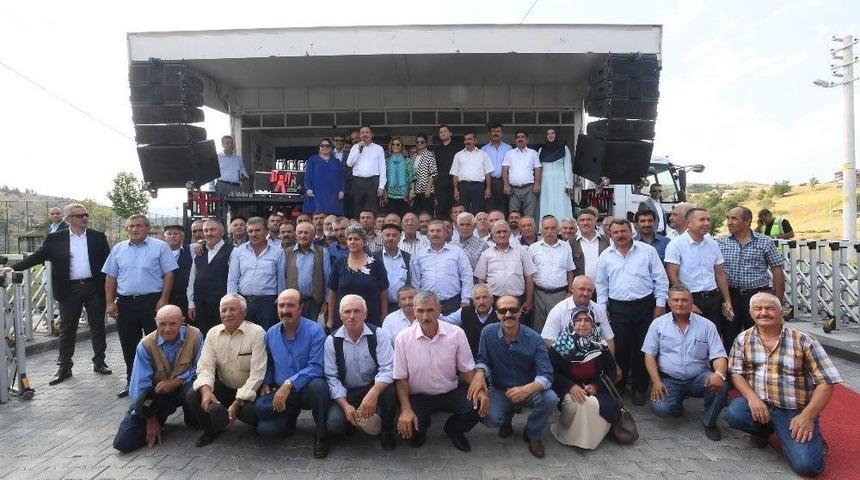 Gökçek’ten Köylere Malzeme Desteği