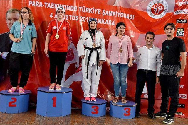 Engelli Sporcu Türkiye Şampiyonu Oldu