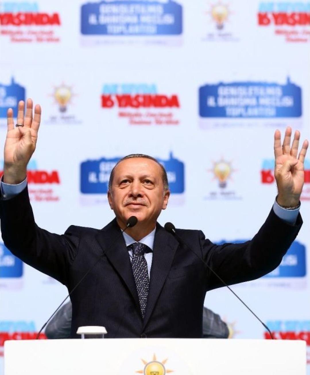 Cumhurbaşkanı Erdoğan Hali&ccedil; Kongre Merkezi&rsquo;nde Partililere Hitap Ediyor