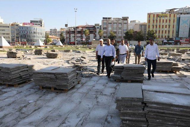 Büyükşehir, Rabia Meydanını Yeniden Düzenliyor