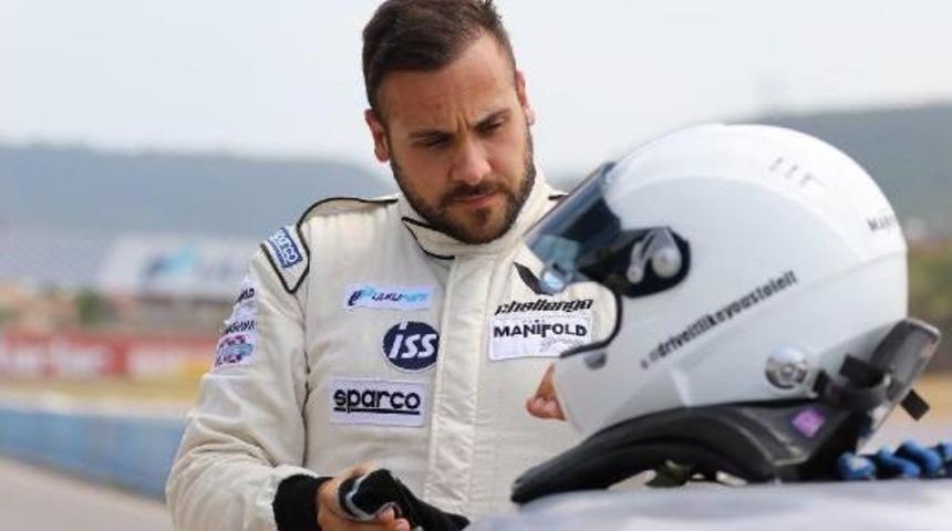 V1 Challenge'ta Zafer &Uuml;mit Erdim'in