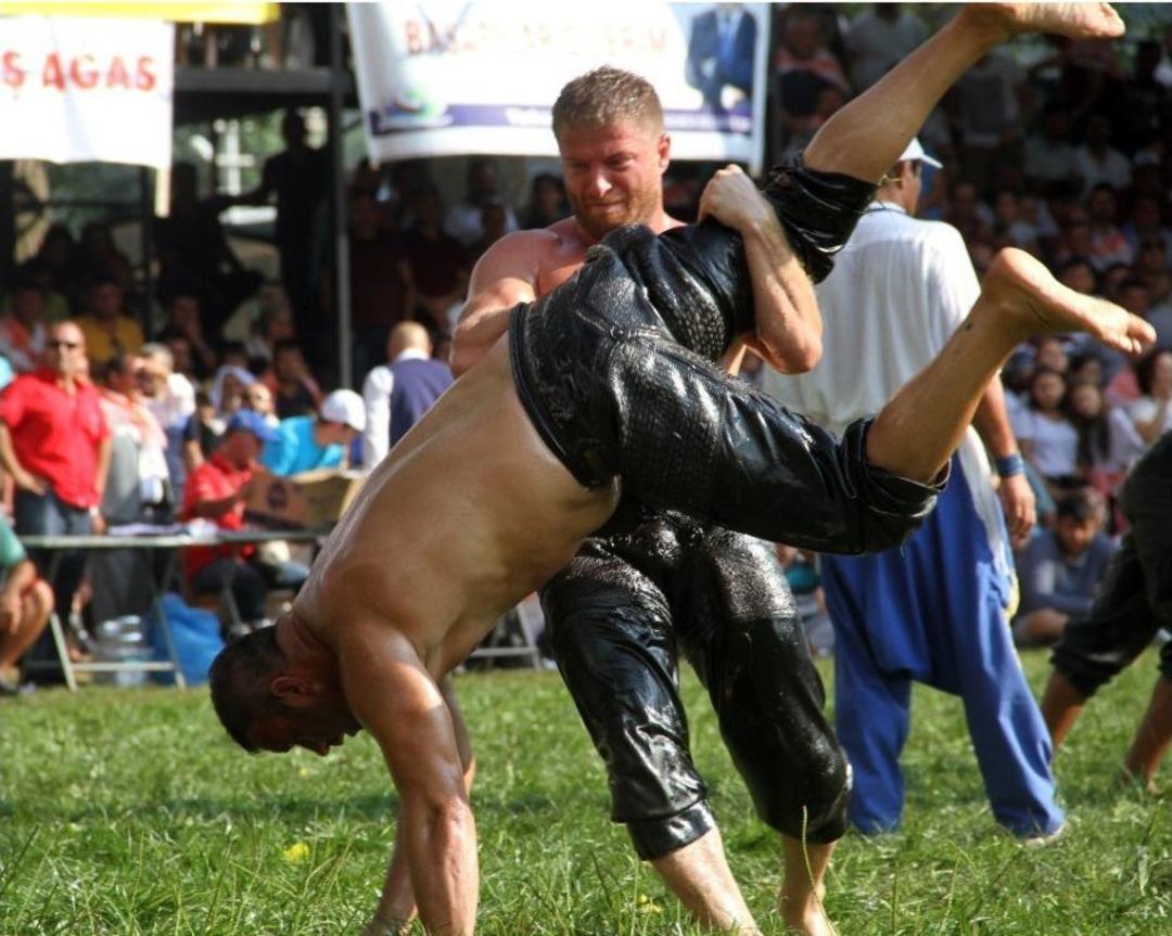 Seki Yağlı G&uuml;reşleri&rsquo;ni İsmail Balaban Kazandı