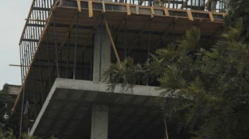 &Ouml;l&uuml;me Davetiye &Ccedil;ıkardı