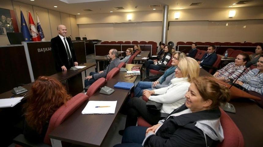 Karşıyaka&rsquo;da Girişimcilere B&uuml;y&uuml;k Destek