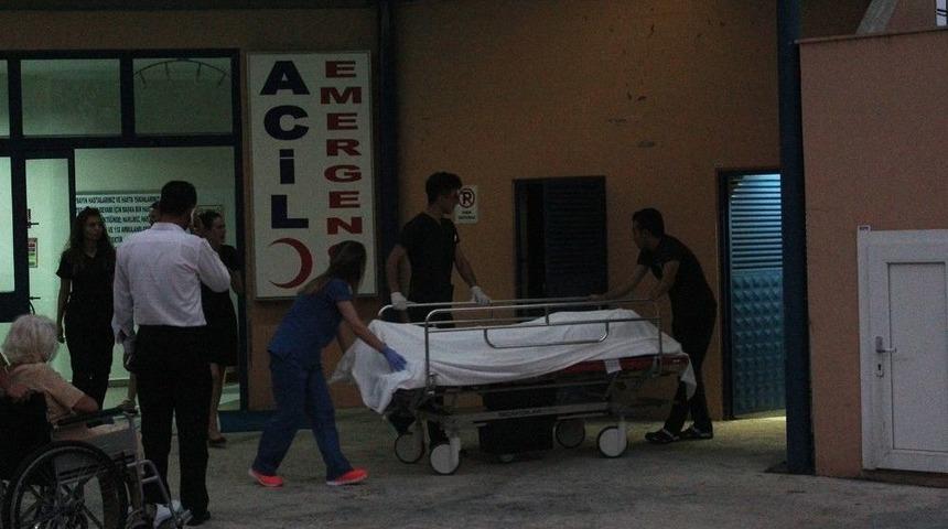 Antalya&rsquo;da Plaj Voleybolu Oynarken Fenalaşan Rus Turist &Ouml;ld&uuml;