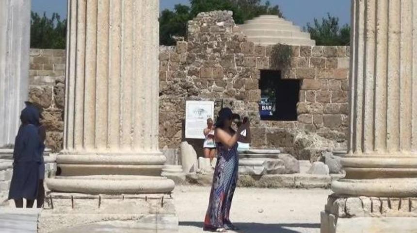 Apollon Tapınağı'nda Onarım