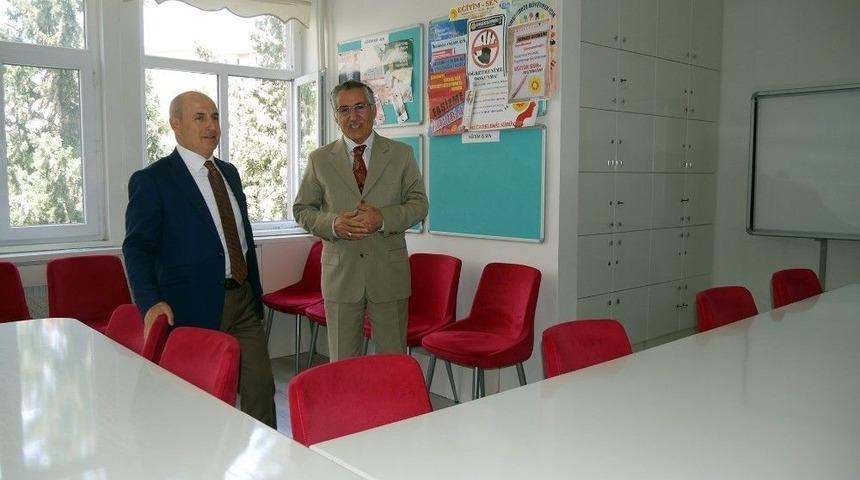 B&uuml;y&uuml;k&ccedil;ekmece&rsquo;nin Okulları Yeni Eğitim D&ouml;nemine Hazır