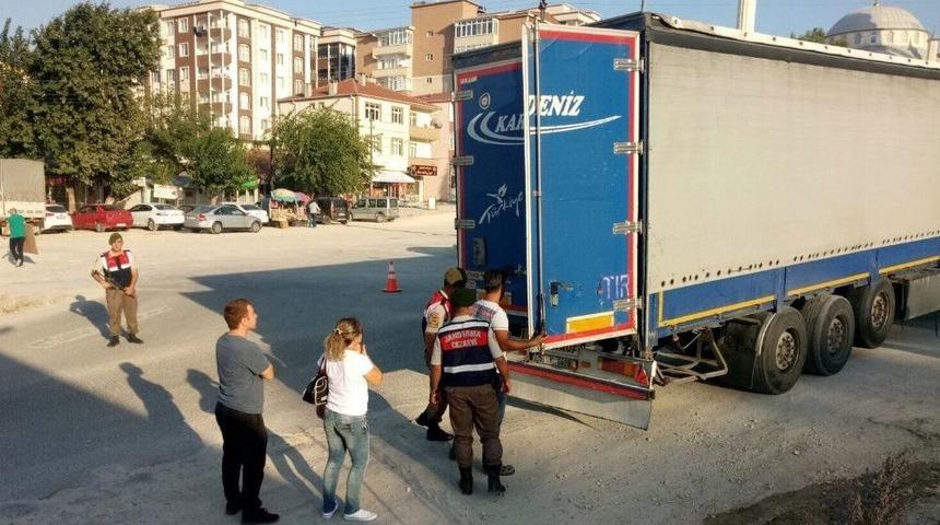 Ka&ccedil;ak Kurbanlıklara Karşı Jandarma Tedbiri Elden Bırakmıyor