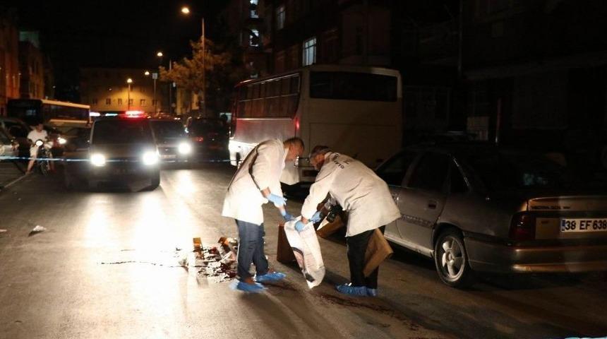 Fevzi &Ccedil;akmak&rsquo;ta Silahlı Kavga: 1 Yaralı