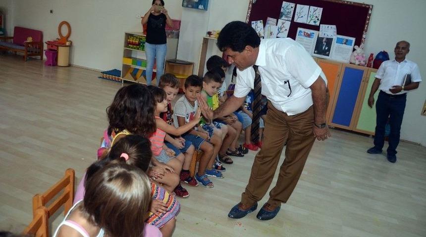 Başkan G&uuml;l Okul Ve Belediye &Ccedil;alışmalarını İnceledi