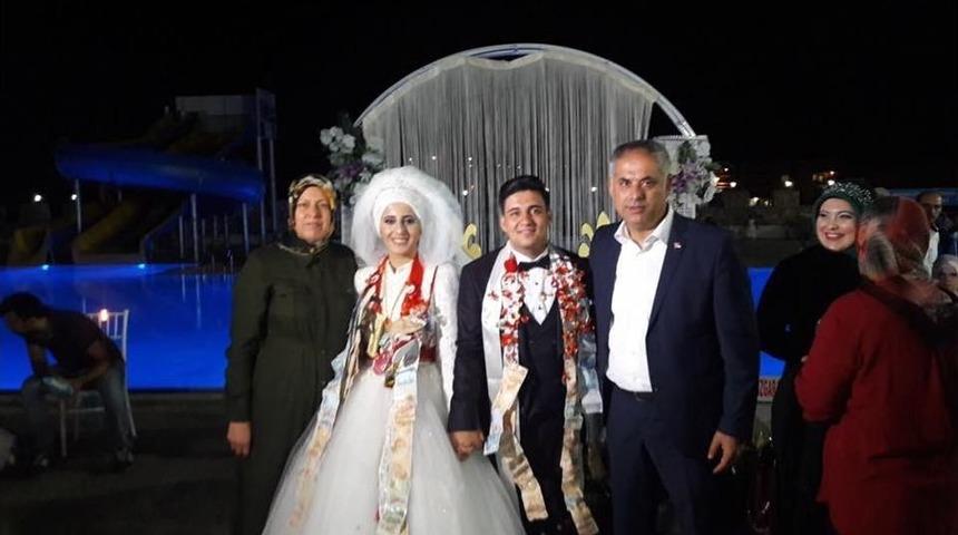 Başkan Yaman, Ailelerin Mutluluklarına Ortak Oldu