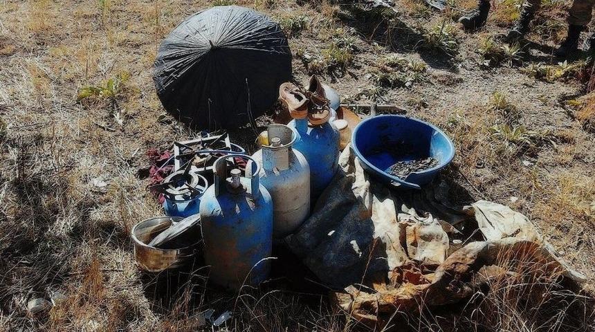 Pkk&rsquo;ya Ait 2 Sığınak İmha Edildi