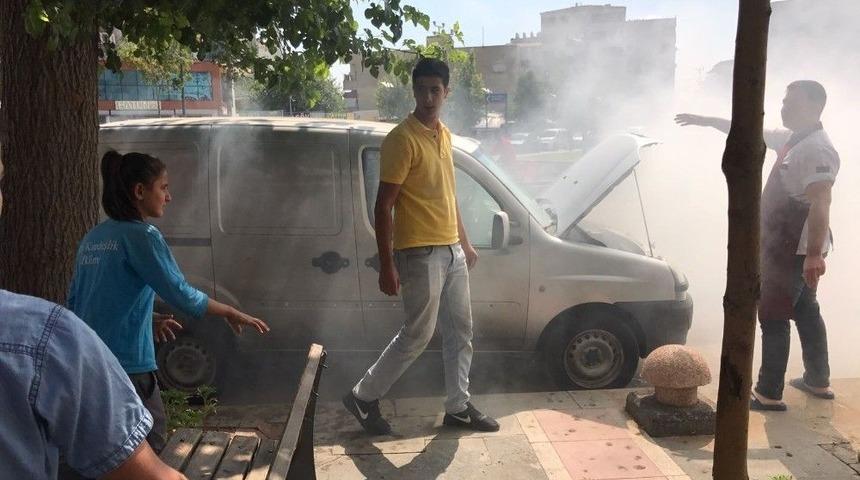 Su Kaynatan Ara&ccedil; Paniğe Neden Oldu