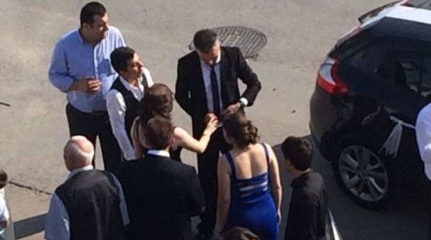 (özel Haber) Düğünde Silahını Konuşturdu...