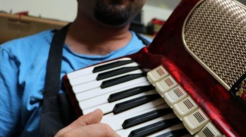 (&ouml;zel Haber) &Ccedil;erkezlerin Milli &Ccedil;algısı &lsquo;garmon&rsquo; Kayseri&rsquo;de Hayat Buluyor