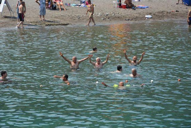 Korkuteli Esnaf Odası, Göcek’e Tekne Turu Düzenledi