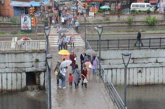 Zonguldak’ta Sağanak Yağmur
