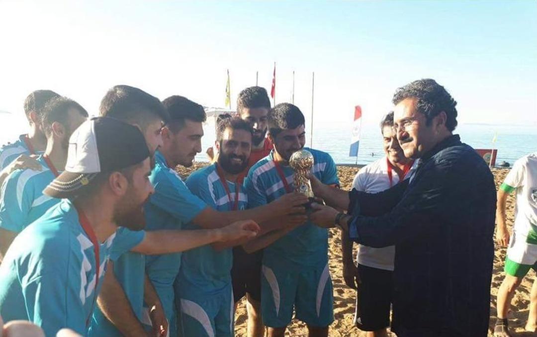 Gevaş&rsquo;ta Plaj Futbolu Heyecanı Sona Erdi