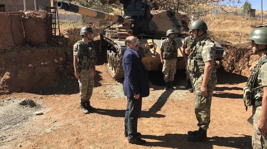 Bitlis Valisinden Karakol Ziyaretleri