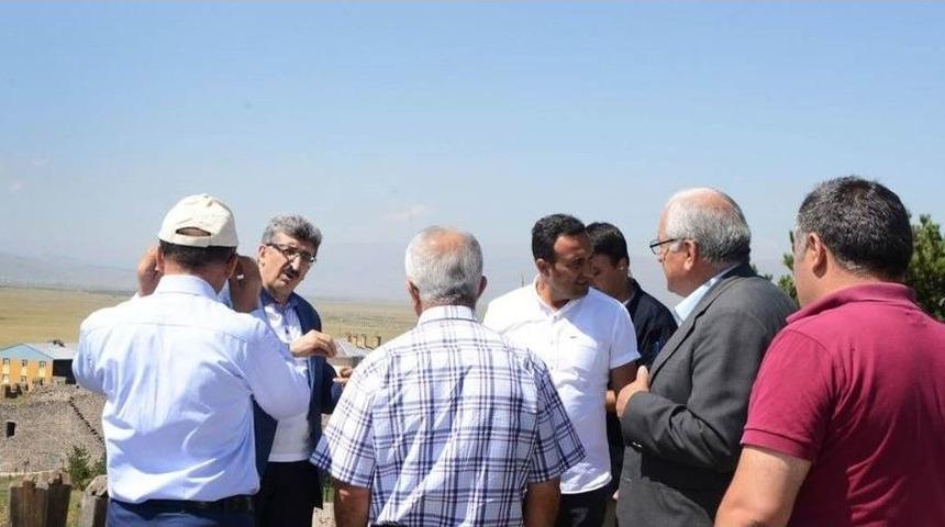 Ardahan Protokol&uuml; Tarihi Ve Turistik Yerlerde İncelemelerde Bulundu