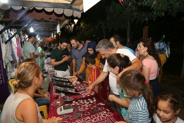 Stantlarda Yerel Ürünler Tanıtıldı