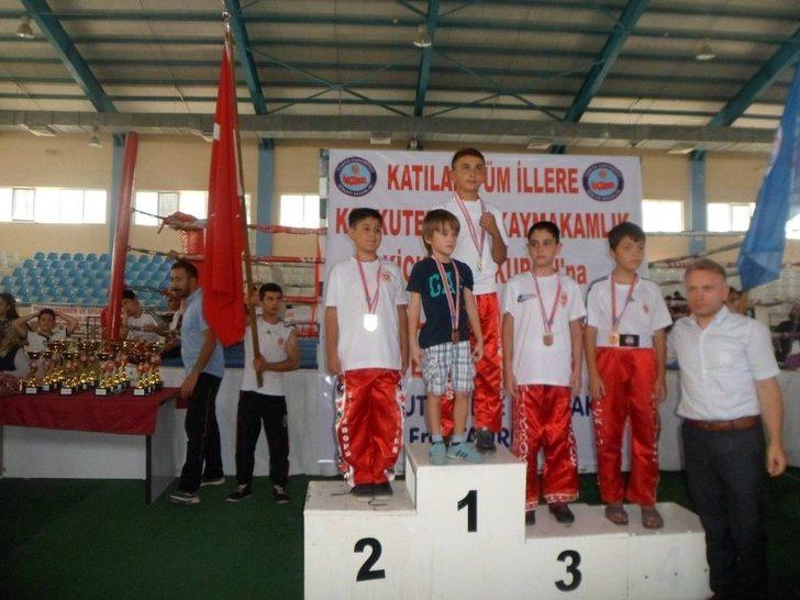 Kick Boks Kaymakamlık Kupası Sona Erdi G1