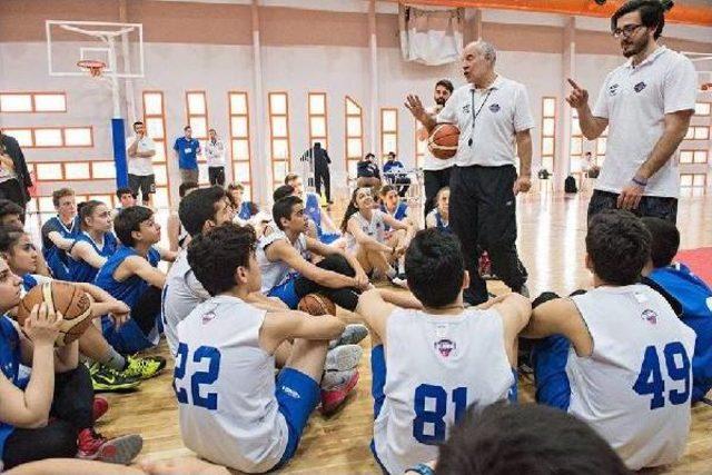 Nba Efsanesinin Yeni Gözdesi Kubilay Akyüz