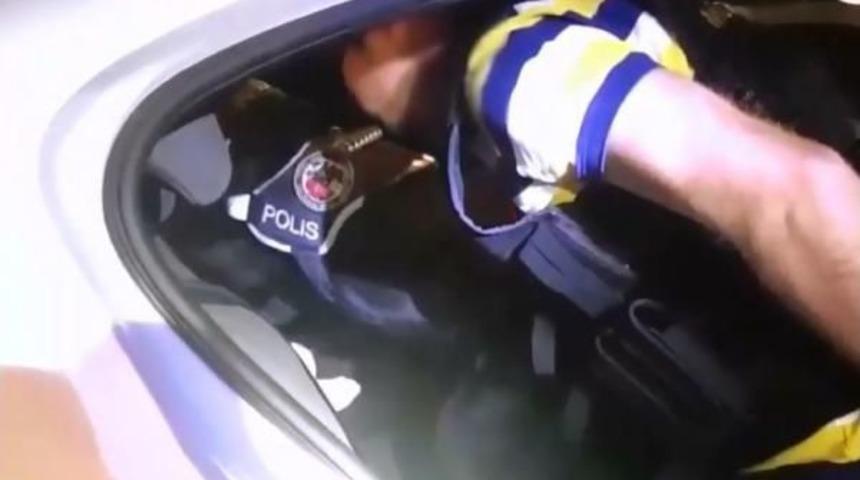 Otoyol Gişelerinde 16.5 Kilo Eroinle Yakalandılar