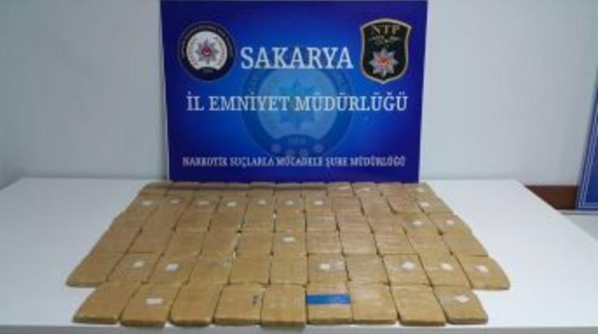 Otoban Gişelerinde Uyuşturucu Operasyonu