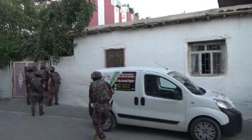 Kahta'da El Nusra Operasyonu: 4 G&ouml;zaltı