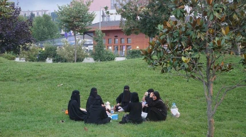 Trabzon&rsquo;da Olimpiyat Parkı Ve Sera G&ouml;l&uuml;&rsquo;ne Ziyaret&ccedil;i Akını