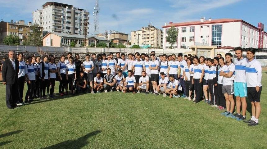 Siirt’ten 45 Öğrenci Üniversiteye Yerleşti