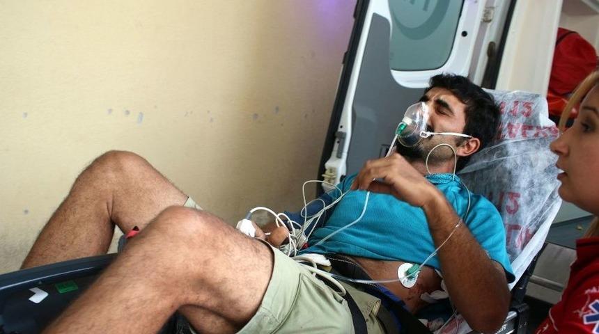 Kuş Avlayan &Ccedil;ocuklar Akut&rsquo;cuyu Vurdu