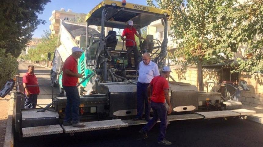 Başkan Kutlu Asfalt &Ccedil;alışmasını İnceledi