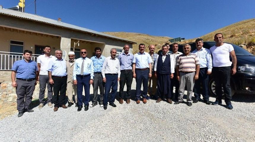 Battalgazi Belediyesi Asfalt &Ccedil;alışmalarına Devam Ediyor