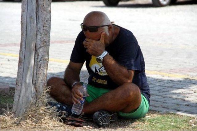 Fethiye'de Ahşap Gulet Yandı, Sahibi Gözyaşlarına Boğuldu