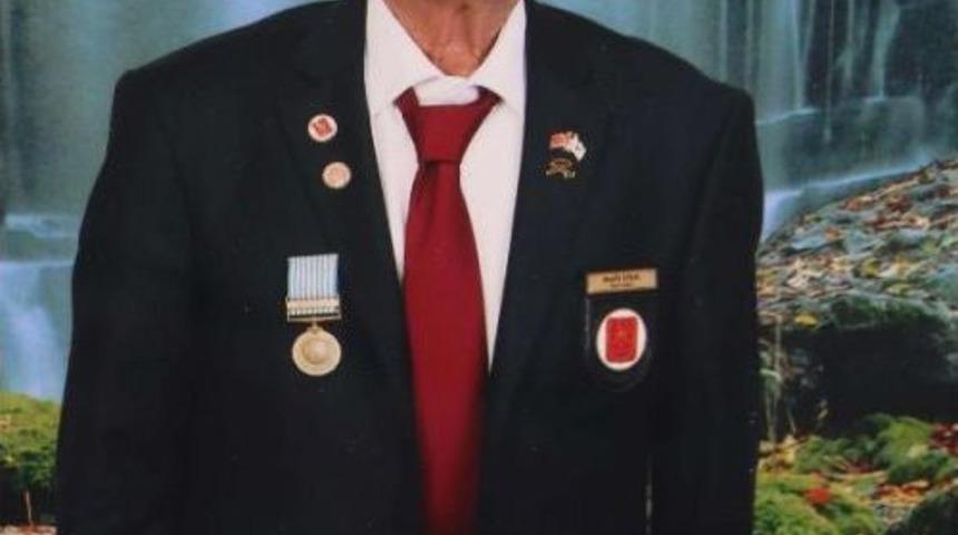 Bergamalı Kore Gazisi Toprağa Verildi