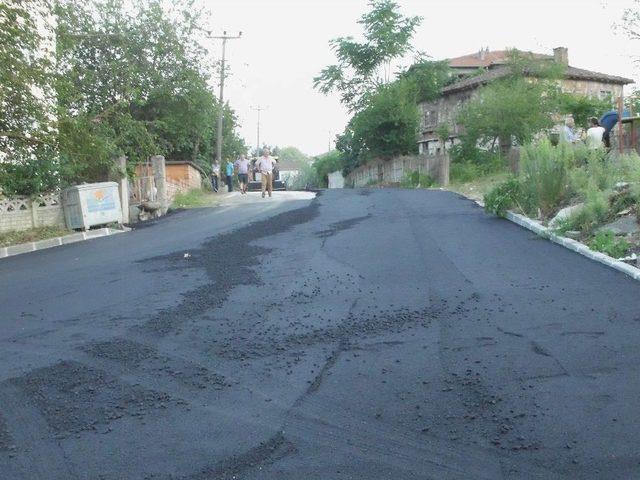 Akçakoca Yol Yapım Çalışmaları Sürüyor