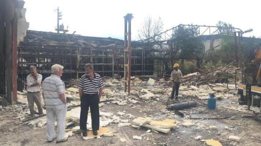 Mantar Fabrikasında Yangın