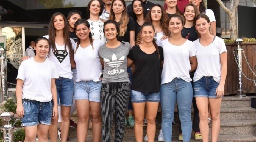 Nazilli&rsquo;nin Basket&ccedil;i Kızlarında Hedef 1. Lig