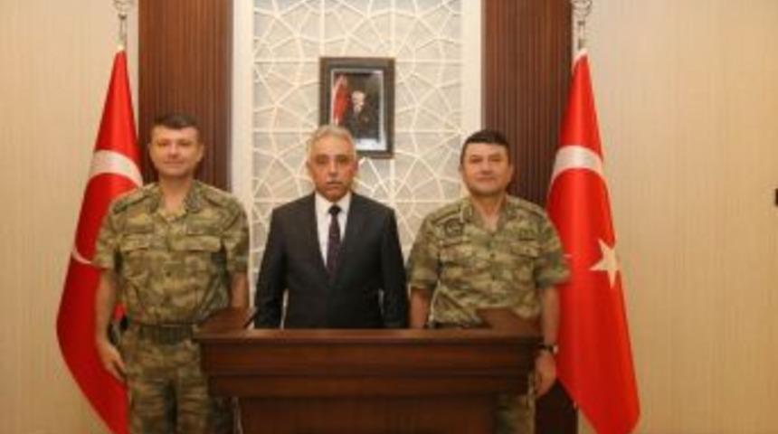 Tuğgeneral Baykal&rsquo;dan Vali Toprak&rsquo;a Ziyaret