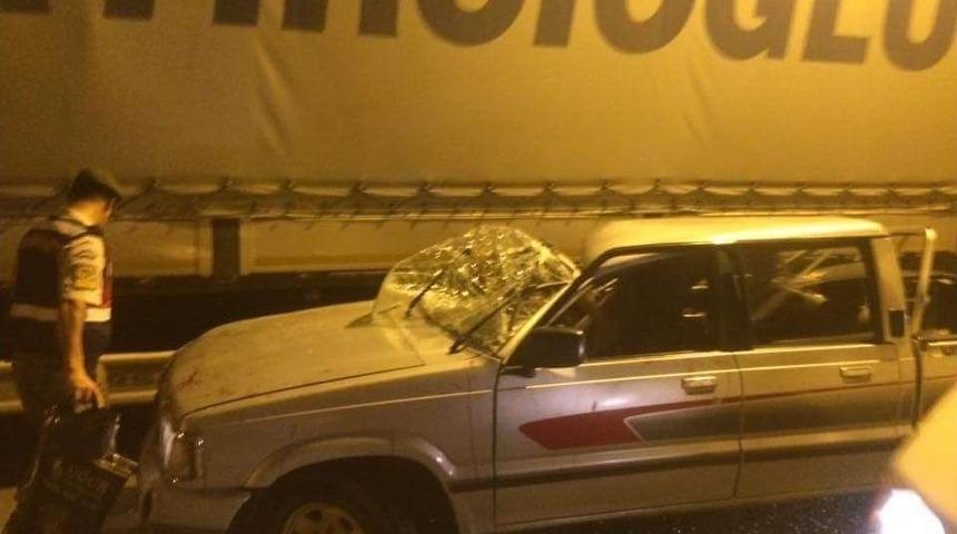 Artvin&rsquo;de Trafik Kazası: 1 &Ouml;l&uuml;, 1 Yaralı