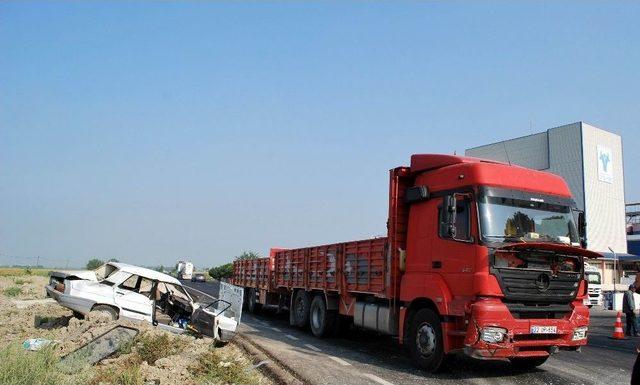 Kazada Yaralanan Anne 12 Günlük Yaşam Mücadelesini Kaybetti