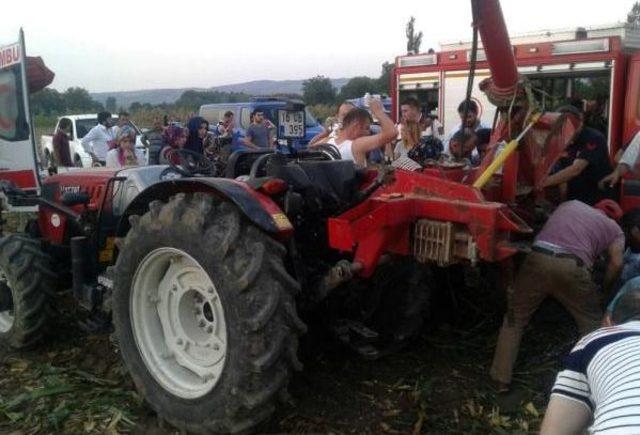 Kolunu Silaj Makinesine Kaptırdı