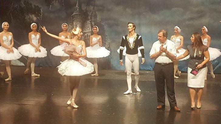 Ünlü Bale Topluluğu “moscow State Ballet” İzleyenleri Büyüledi